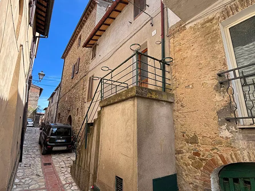 Immagine 3 di Casa semindipendente in vendita  in via benedetto cairoli 4 a Marsciano