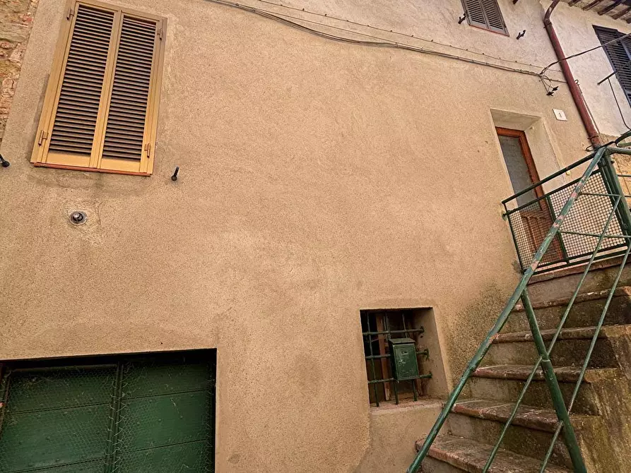 Immagine 10 di Casa semindipendente in vendita  in via benedetto cairoli 4 a Marsciano