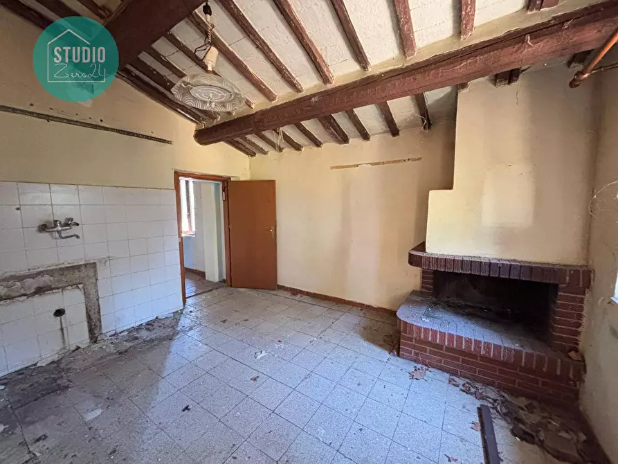 Immagine 12 di Rustico / casale in vendita  in Via della Pallotta a Fratta Todina
