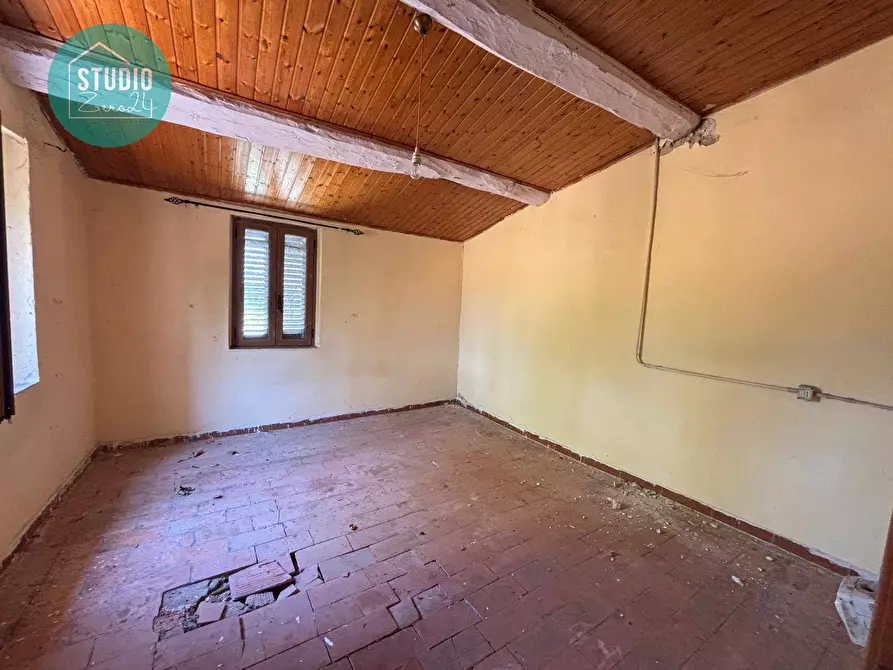 Immagine 14 di Rustico / casale in vendita  in Via della Pallotta a Fratta Todina