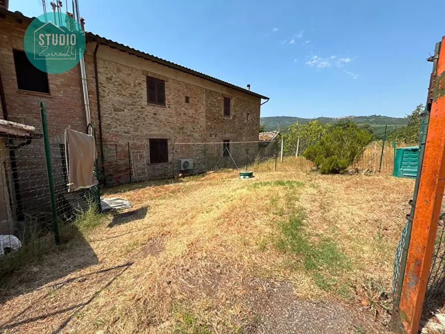 Immagine 9 di Casa semindipendente in vendita  in vocabolo osteria 70 a Marsciano