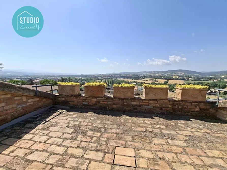 Immagine 66 di Villa in vendita  a Marsciano