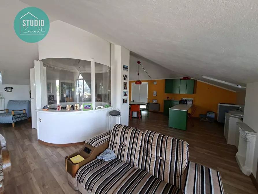 Immagine 70 di Villa in vendita  a Marsciano