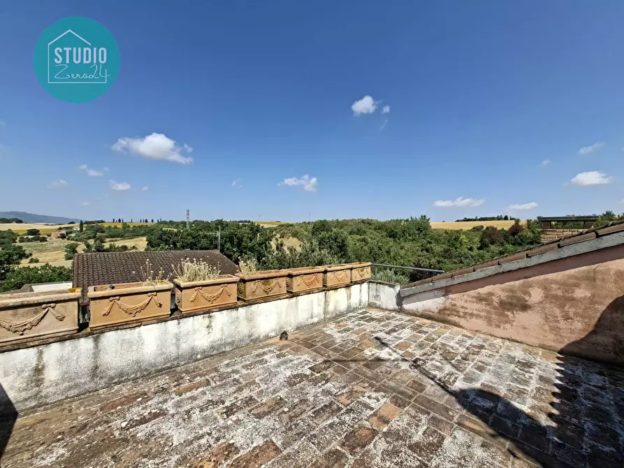 Immagine 73 di Villa in vendita  a Marsciano