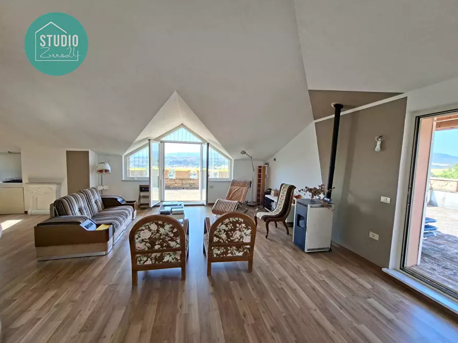 Immagine 72 di Villa in vendita  a Marsciano
