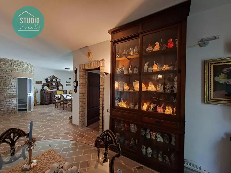 Immagine 81 di Villa in vendita  a Marsciano