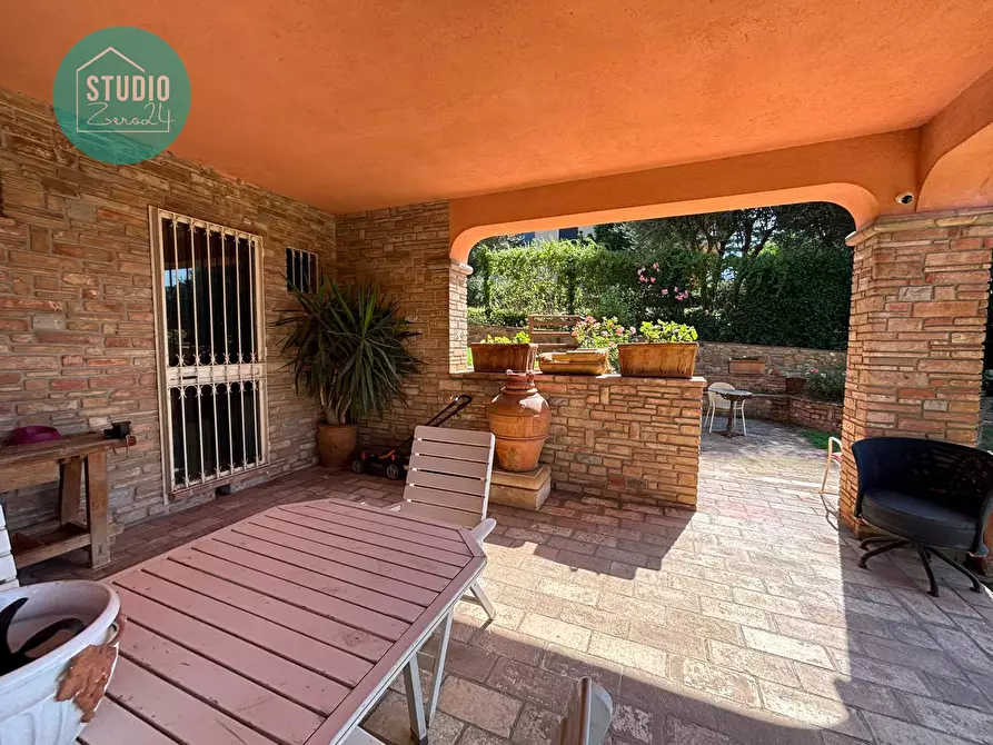 Immagine 19 di Villa in vendita  a Marsciano