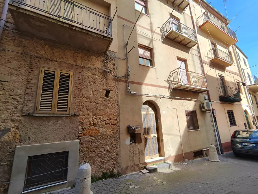 Immagine 1 di Appartamento in vendita  in VIA SAN NICOLA 6 a Enna