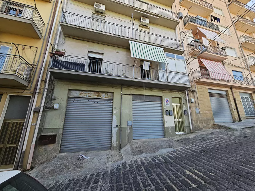 Immagine 1 di Appartamento in vendita  in VIA PASSIONE 32 a Enna