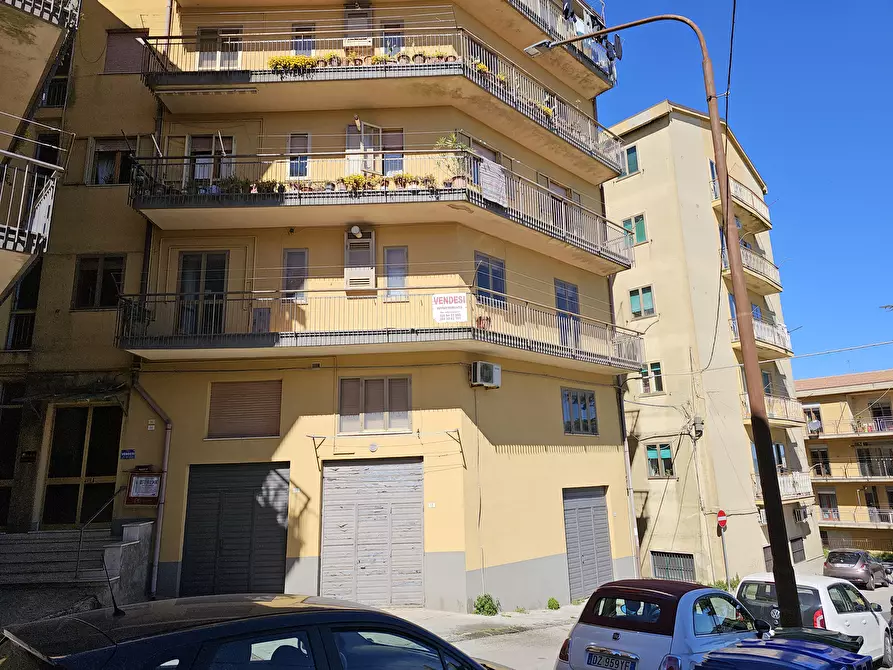 Immagine 1 di Appartamento in vendita  in VIA PIAVE 14 a Enna