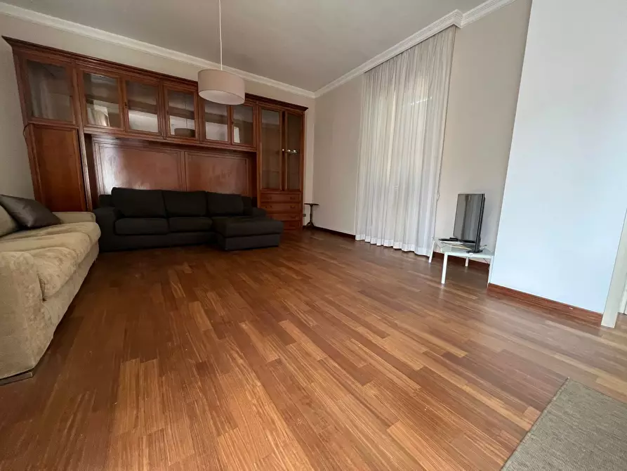 Immagine 5 di Appartamento in affitto  in Via Gerolamo Illica a Piacenza