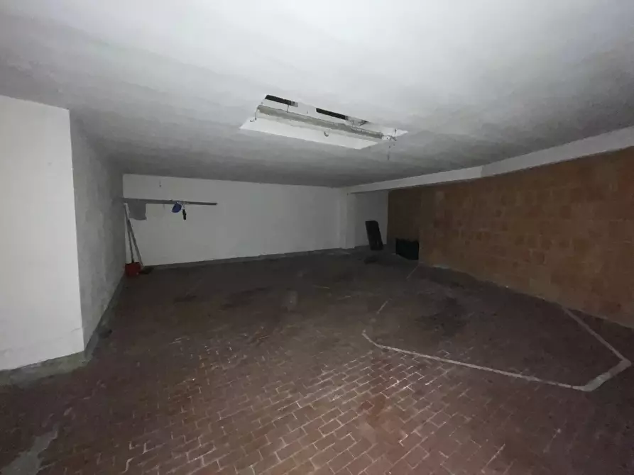 Immagine 5 di Box auto in affitto  in Via Teresiane a Piacenza