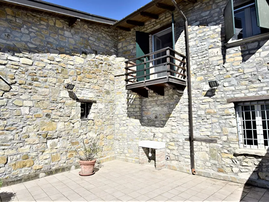 Immagine 6 di Casa indipendente in vendita  in Loc. Centomerli a Bobbio