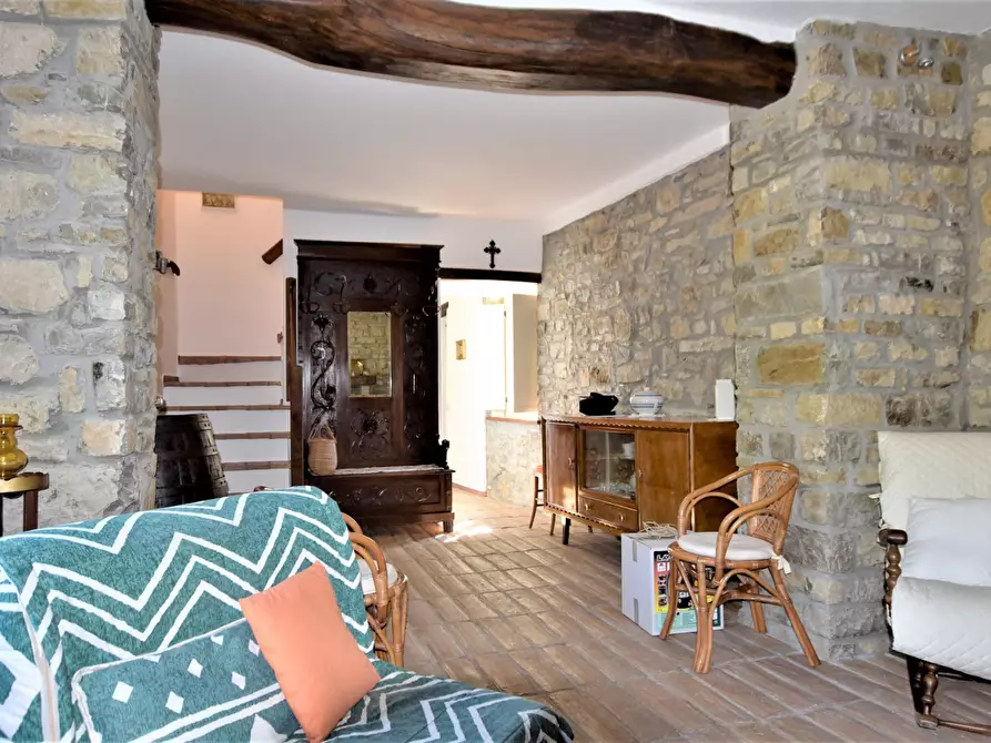 Immagine 9 di Casa indipendente in vendita  in Loc. Centomerli a Bobbio