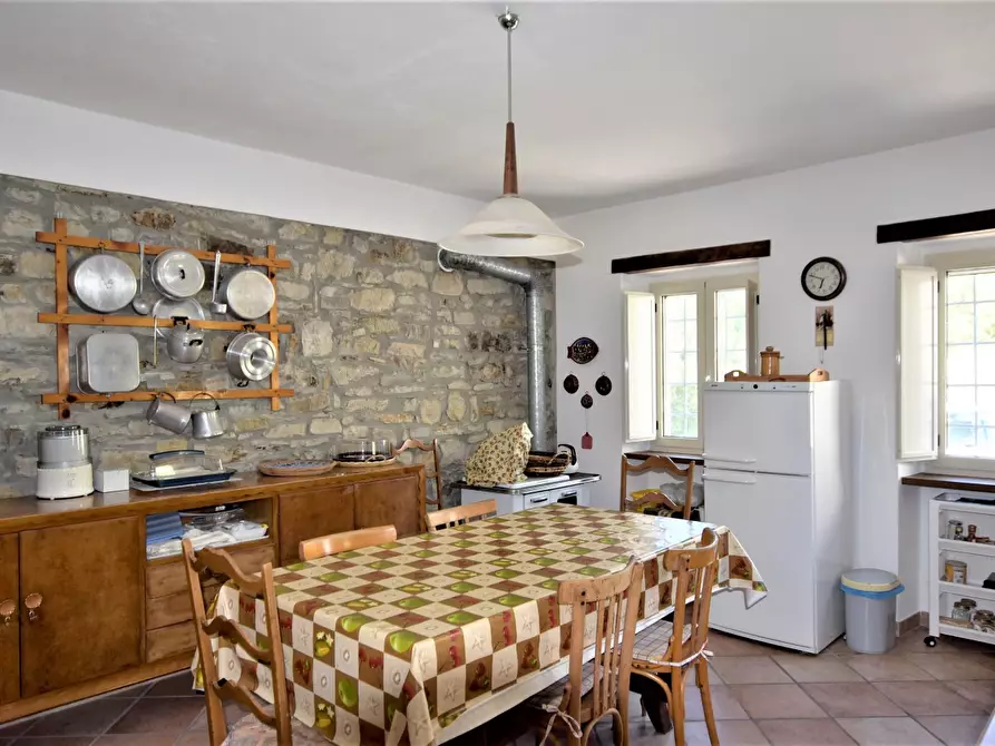 Immagine 12 di Casa indipendente in vendita  in Loc. Centomerli a Bobbio