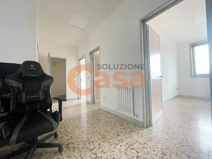 Immagine 4 di Ufficio in affitto  in Via Coppalati a Piacenza