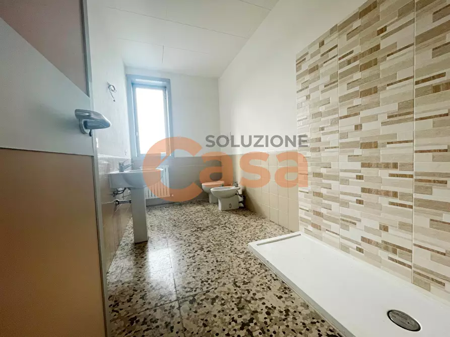 Immagine 8 di Ufficio in affitto  in Via Coppalati a Piacenza