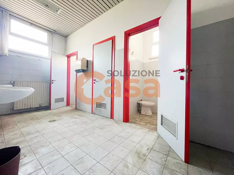 Immagine 11 di Ufficio in affitto  in Via Veneto a Piacenza