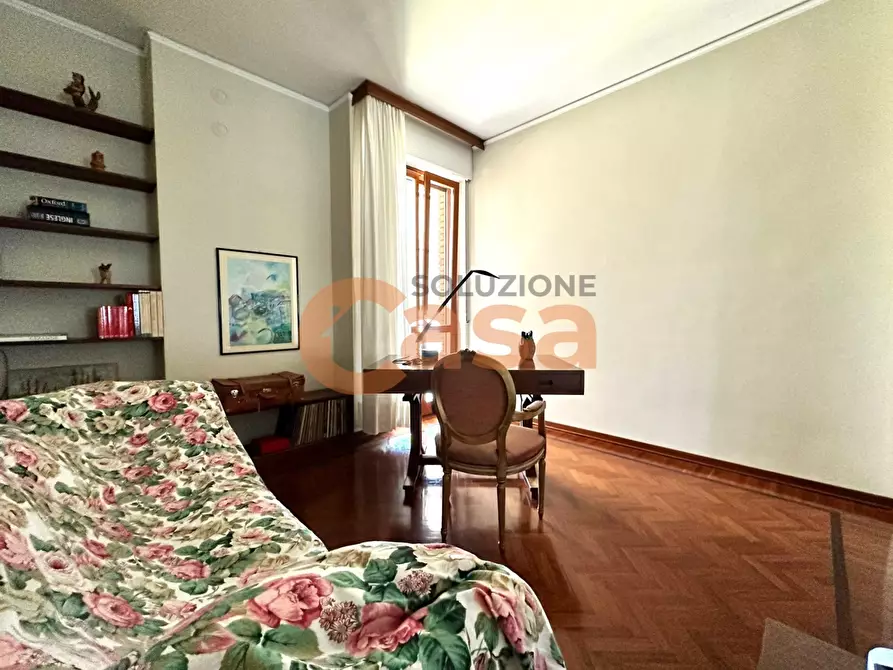 Immagine 4 di Appartamento in vendita  in Stradone Farnese a Piacenza