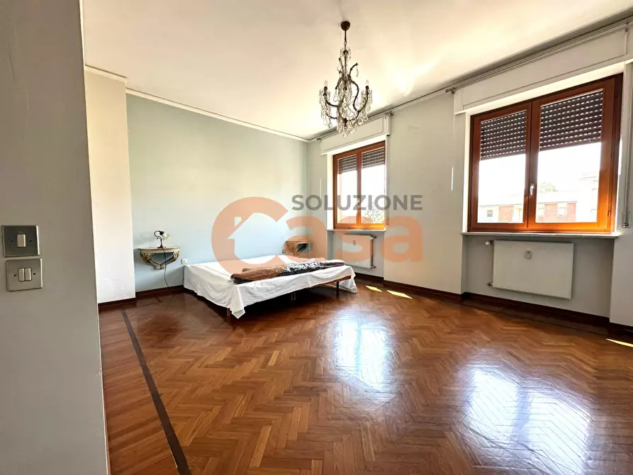 Immagine 12 di Appartamento in vendita  in Stradone Farnese a Piacenza