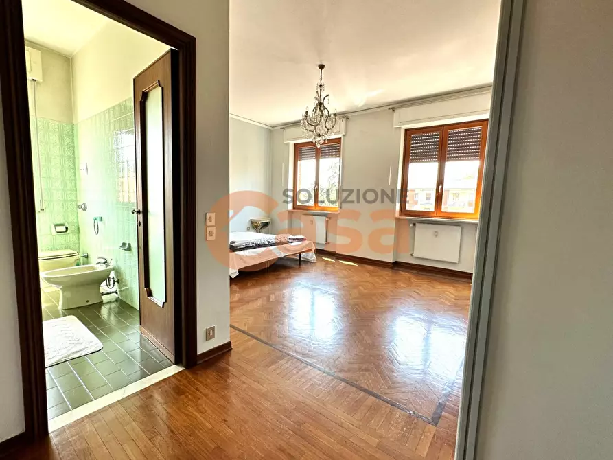 Immagine 13 di Appartamento in vendita  in Stradone Farnese a Piacenza