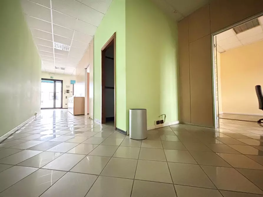 Immagine 6 di Ufficio in affitto  in Via Colombo a Piacenza