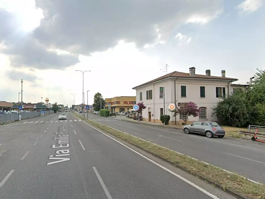 Immagine 1 di Ufficio in affitto  in Strada Veggioletta a Piacenza