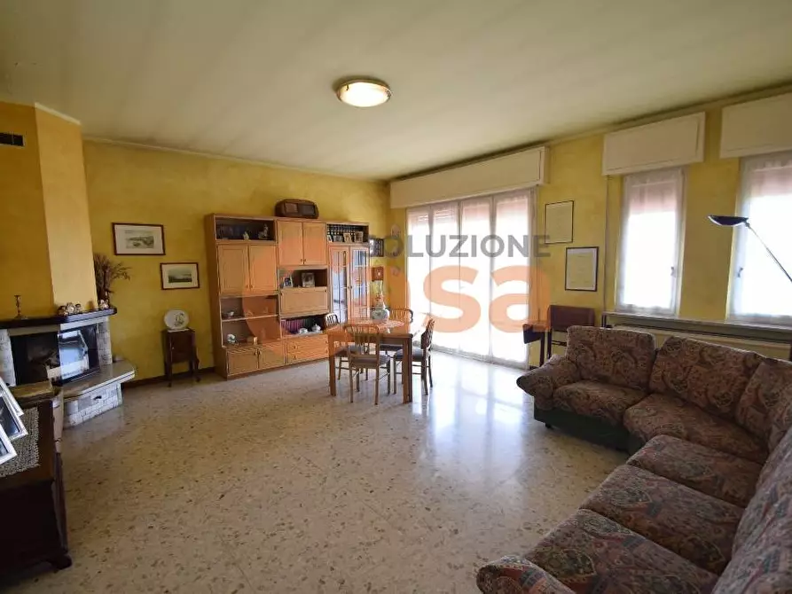 Immagine 22 di Villa in vendita  in Via Vallazza a Caselle Landi