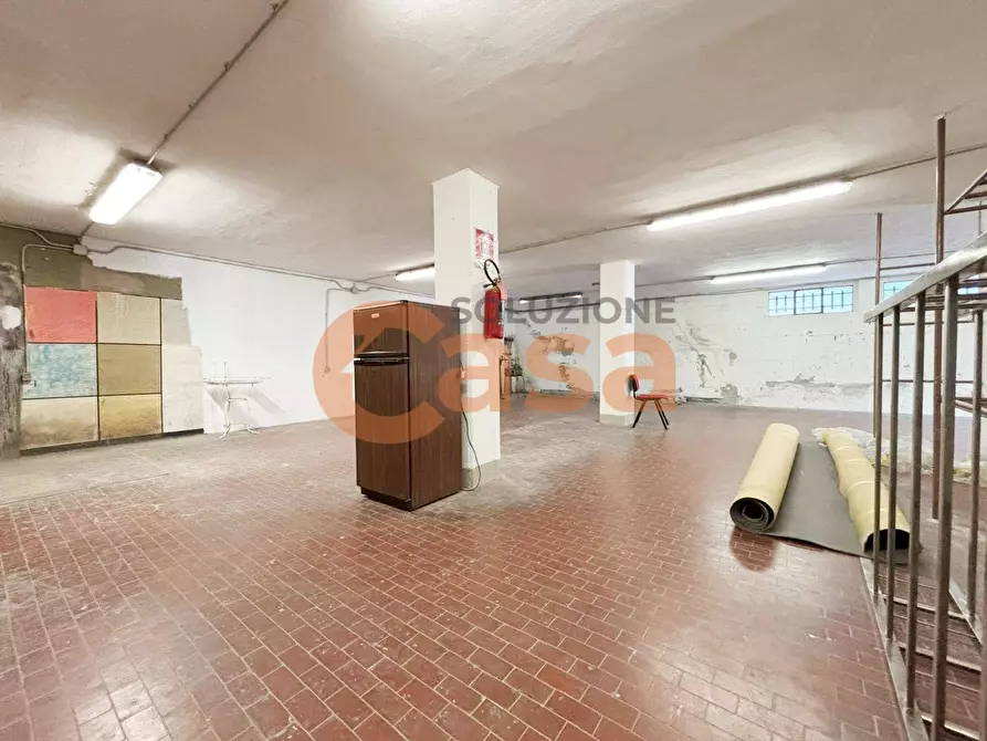 Immagine 4 di Capannone industriale in vendita  in Via Toscanini a Piacenza