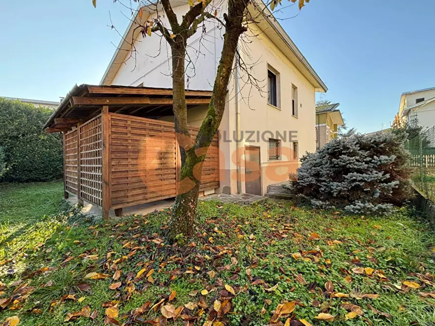 Immagine 35 di Villa in vendita  in Via Ansaldi a Piacenza