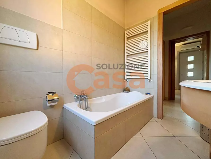 Immagine 19 di Villa in vendita  in Via Ansaldi a Piacenza