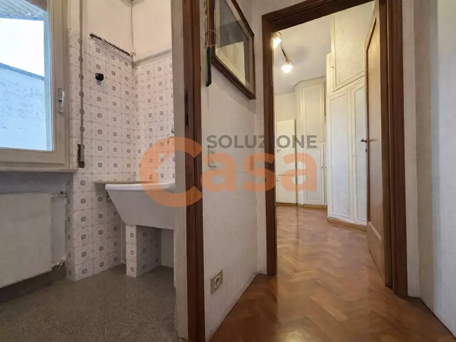 Immagine 7 di Appartamento in vendita  in Stradone Farnese a Piacenza