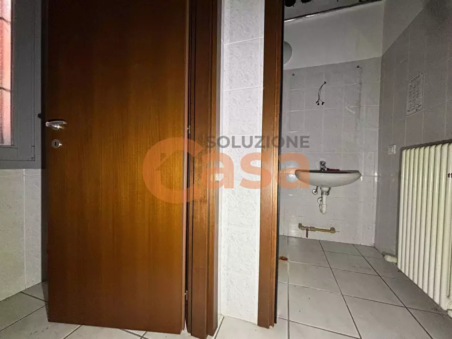 Immagine 16 di Ufficio in affitto  in Via Calciati a Piacenza
