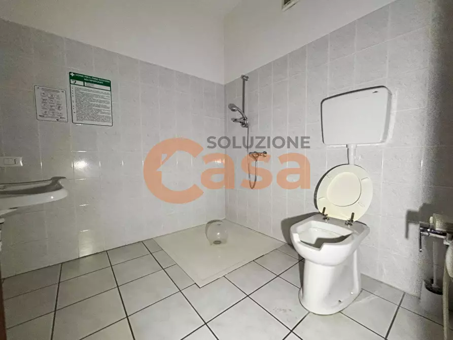 Immagine 15 di Ufficio in affitto  in Via Calciati a Piacenza