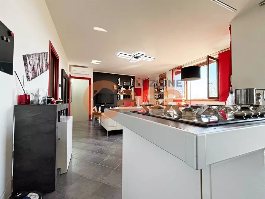 Immagine 8 di Appartamento in vendita  in Via Subacchi a Cerignale