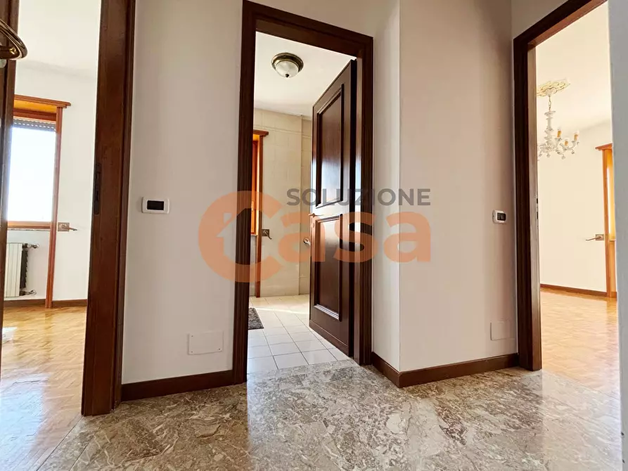 Immagine 11 di Appartamento in vendita  in Via Einaudi a Piacenza