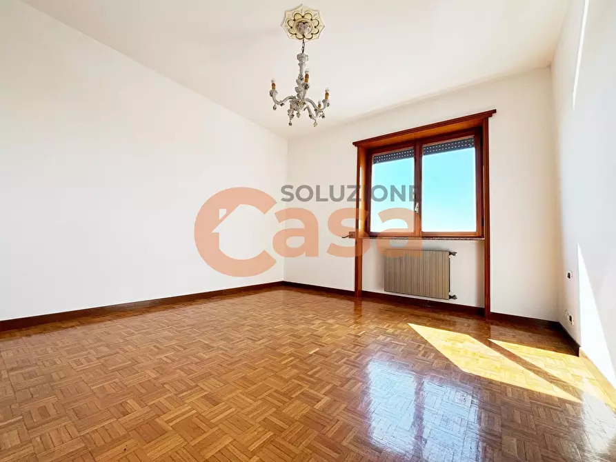 Immagine 14 di Appartamento in vendita  in Via Einaudi a Piacenza