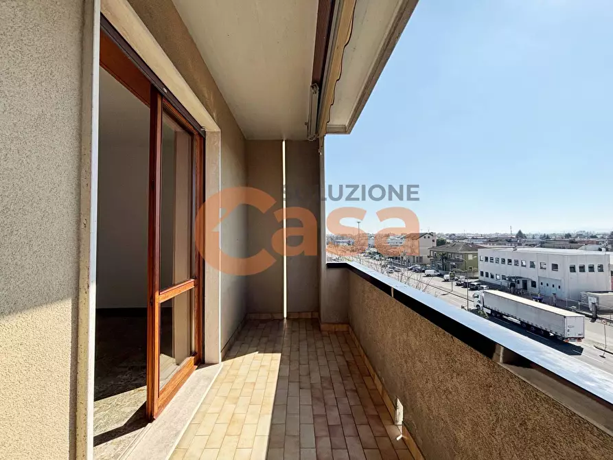 Immagine 13 di Appartamento in vendita  in Via Einaudi a Piacenza