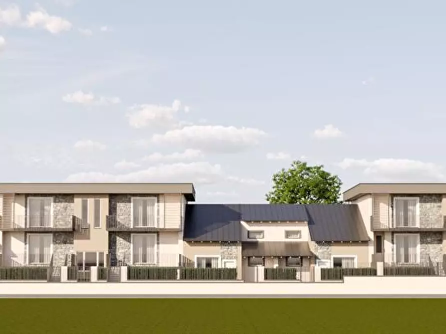 Immagine 2 di Villa in vendita  in Via Emilia SS9 a Fiorenzuola D'arda