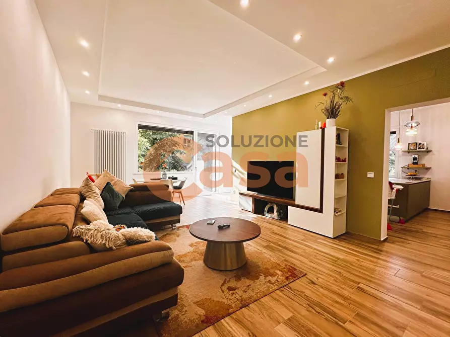 Immagine 4 di Appartamento in vendita  in Via Stradella a Piacenza