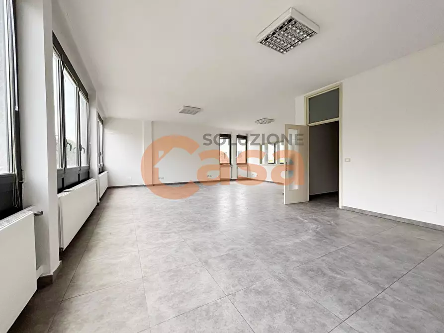 Immagine 6 di Ufficio in affitto  in Via Manfredi a Piacenza
