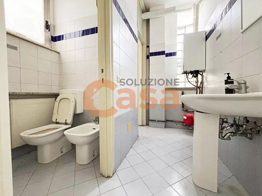 Immagine 13 di Ufficio in affitto  in Via Manfredi a Piacenza