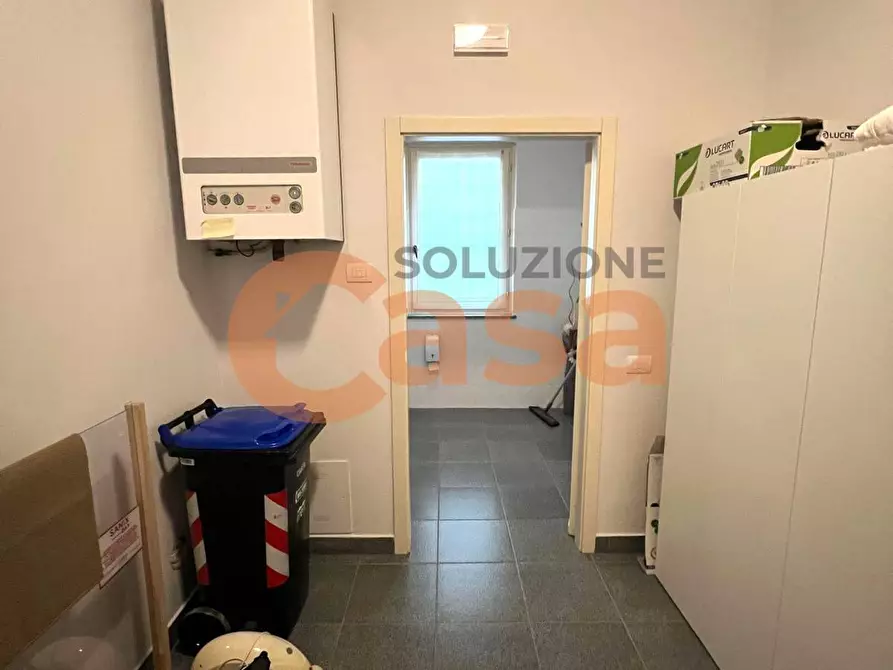 Immagine 13 di Ufficio in affitto  in Via Roma a Agazzano