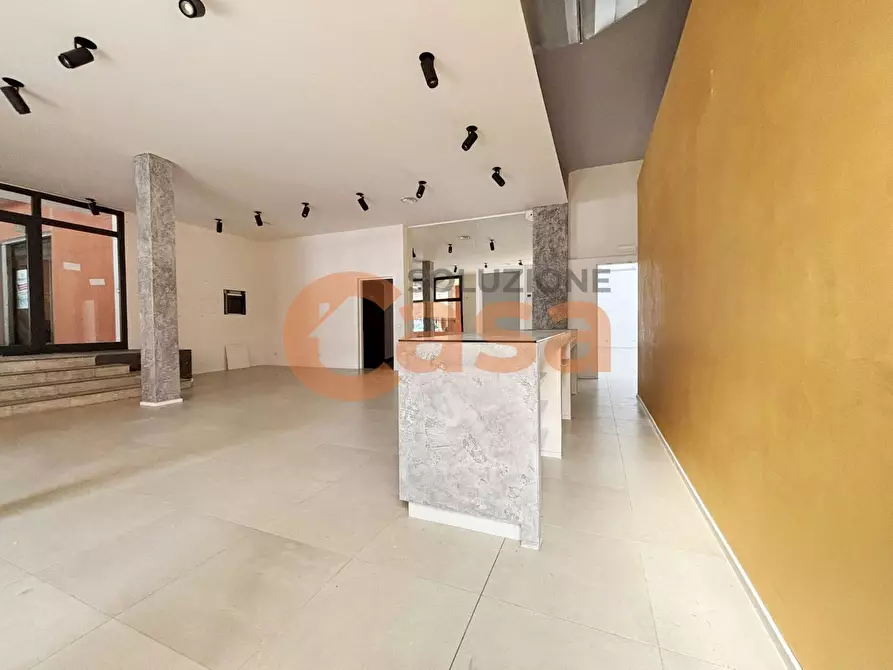 Immagine 3 di Ufficio in affitto  in Via Manfredi a Piacenza