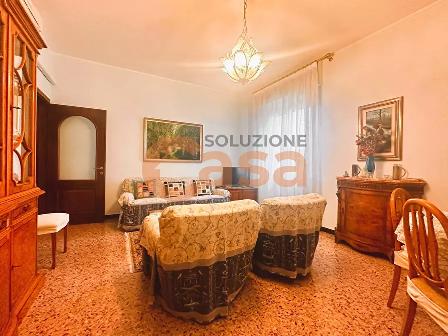 Immagine 2 di Appartamento in vendita  in Via Alessandria a Piacenza