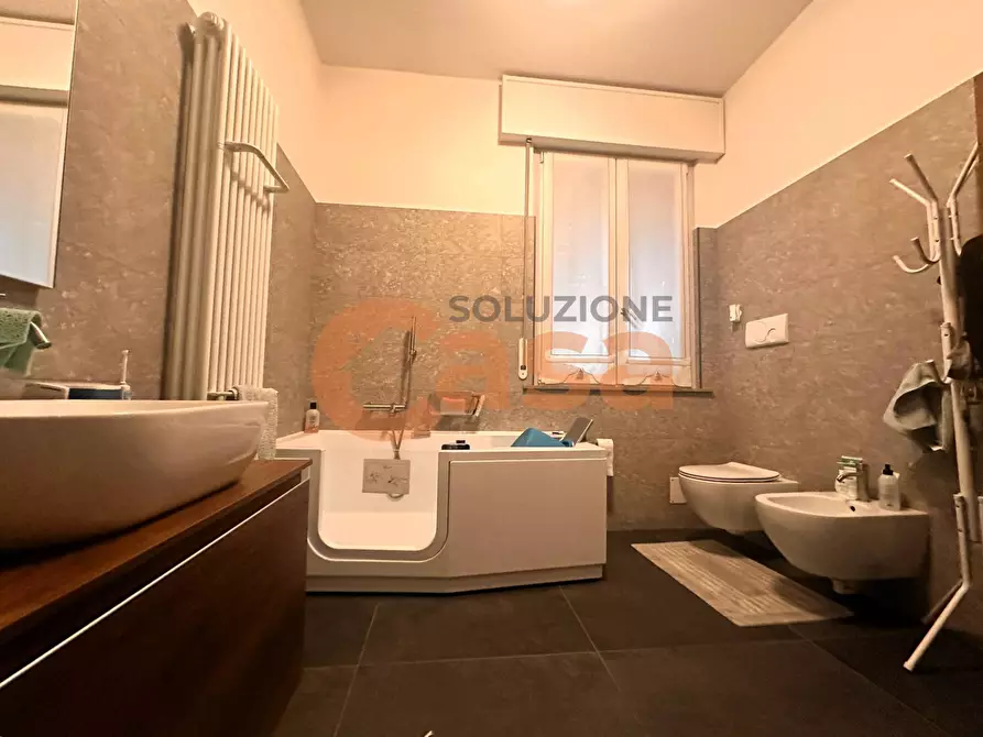 Immagine 9 di Appartamento in vendita  in Via Alessandria a Piacenza