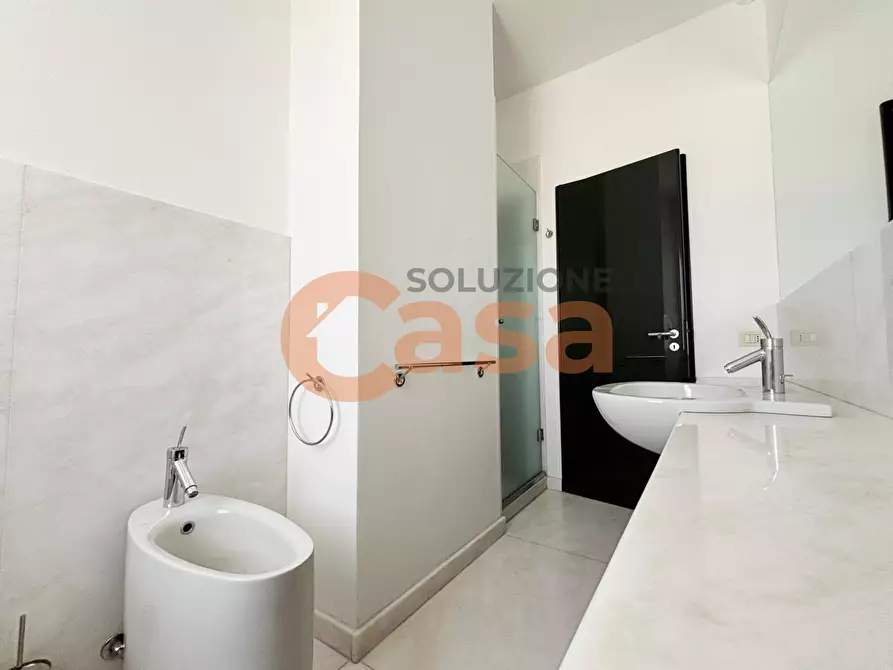 Immagine 23 di Appartamento in vendita  in Via Genova a Piacenza