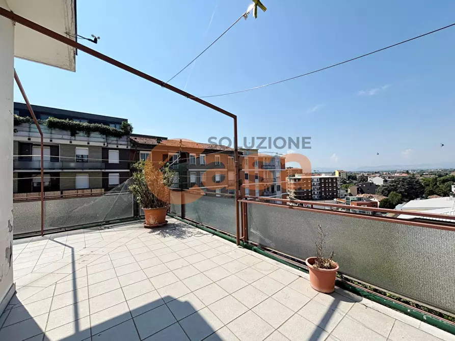 Immagine 4 di Appartamento in vendita  in Via Genova a Piacenza