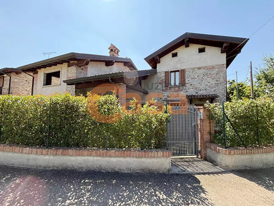 Immagine 29 di Casa semindipendente in vendita  in Via Caselle a Podenzano