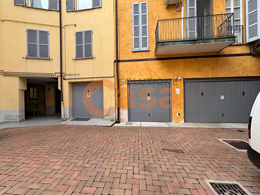 Immagine 3 di Box auto in vendita  in Via Mazzini a Piacenza